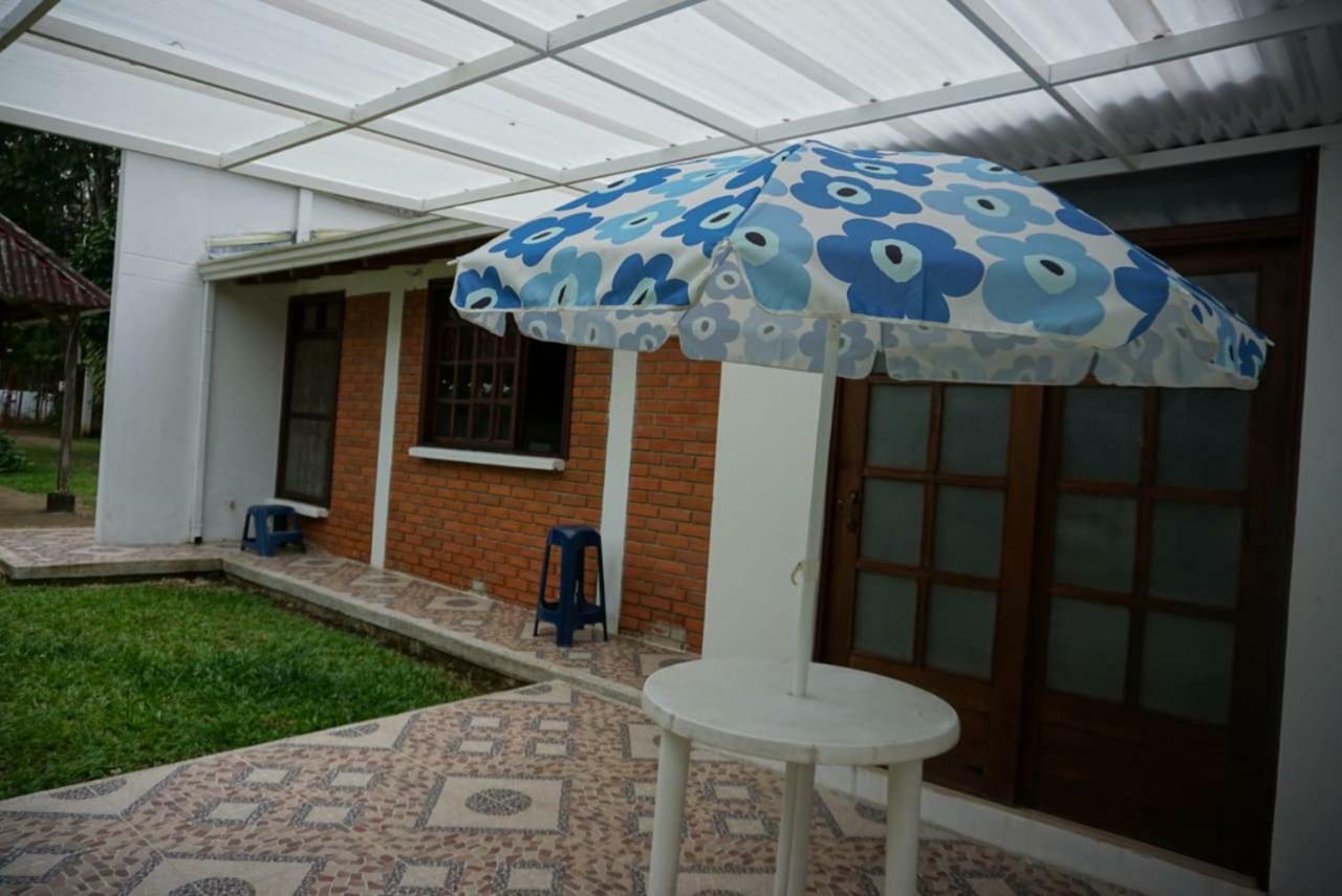 Hostal Suna Vito ปวยร์โตอาซิส ภายนอก รูปภาพ